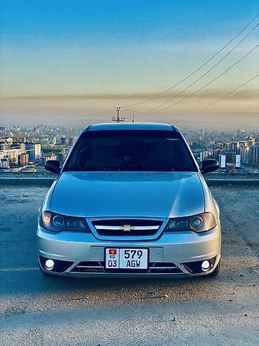 Daewoo Nexia: 2008 г., 1.5 л, Механика, Бензин, Седан