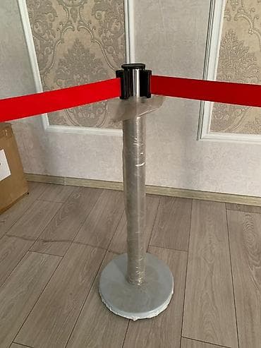 подставки для украшений: Стойки ограждения с красной лентой/канатом - Тип: напольные стойки — 3