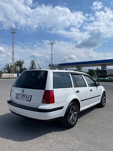 colf 2: Volkswagen Golf Variant: 2002 г., 1.6 л, Механика, Бензин, Универсал — 2