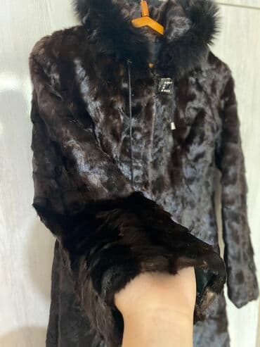 Киреге берилүүчү кийимдер: Натуральная норковая (кусками) шуба Подойдет 42-46 размер Состояние — 4