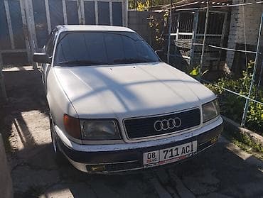 Audi 100: 1992 г., Механика, Седан