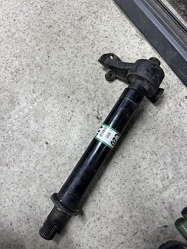 led lights: Промежуточный вал (промвал) привода для Kia Carnival, модельный год — 1