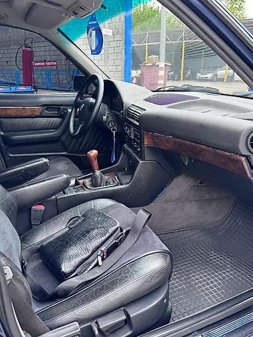 салон от бмв: BMW 5 series: 1990 г., 3 л, Механика, Бензин, Седан — 10