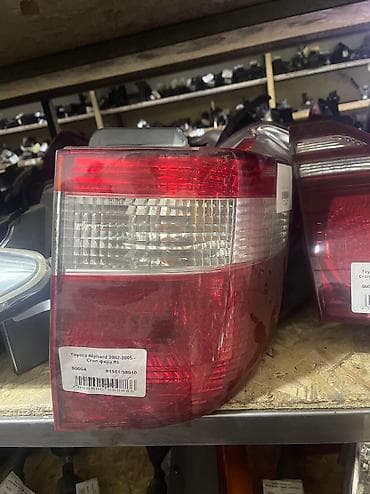 Задний правый стоп-сигнал Toyota 2003 г., Б/у, Оригинал, Япония