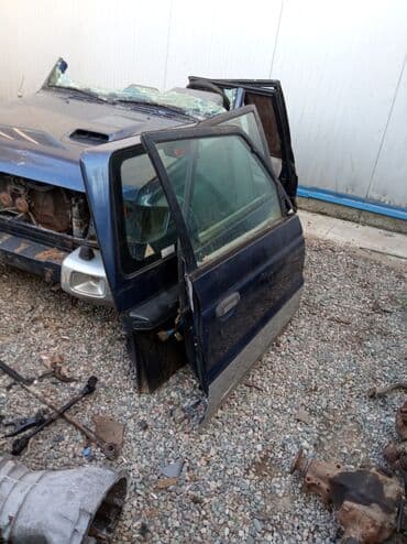 c class: Паджеро 2 Классик мотор 4м40 КПП механика двери сиденья оптика — 4