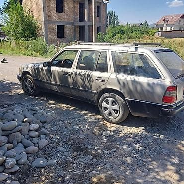 Унаа сатуу: Mercedes-Benz W124: 1987 г., Кол менен иштөөчү, Универсал — 3