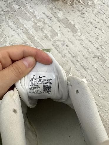 nike react: Кроссовки, 36.5, Nike, Б/у, цвет - Белый — 4