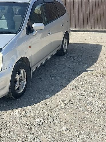 бампер на стрим: Honda Stream: 2002 г., 1.7 л, Автомат, Бензин, Универсал — 4