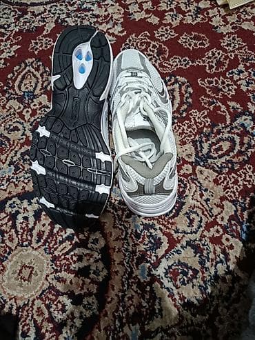 кроссовки для волейбола мужские: Кроссовки New Balance Running (серия 530/аналог) — универсальная — 5