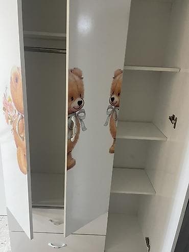 детская вешалка: Детский шкаф-купе распашной, 3-дверный, белый. - Дизайн: глянцевые — 2