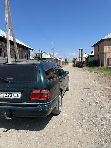кассеты аудио: Mercedes-Benz E-Class: 2001 г., Универсал — 4