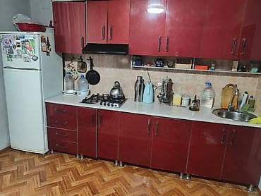 Ашкана гарнитурлары: Ашкана гарнитуру, Колдонулган, түсү - Кызыл, Өзү алып кетүү — 2