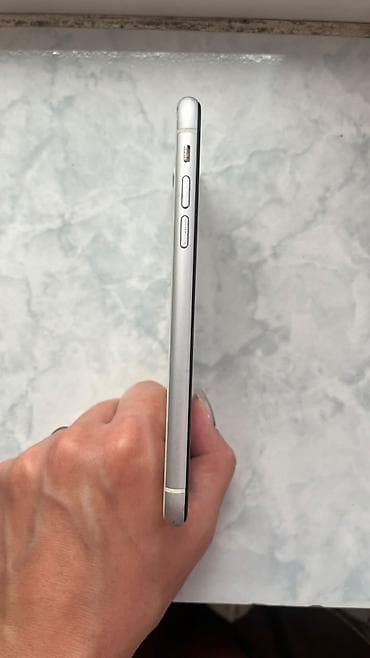 iphone r: IPhone Xr, Б/у, 64 ГБ, Белый — 7