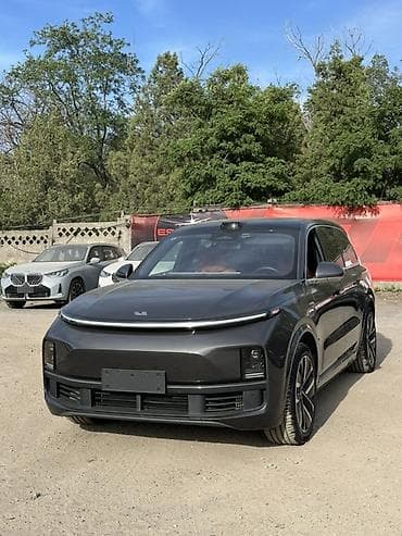 Lixiang L9: 2024 г., 1.5 л, Автомат, Гибрид, Кроссовер