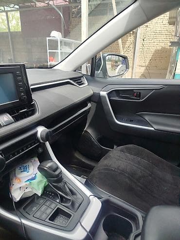 r17 nissan: Toyota RAV4: 2019 г., 2.5 л, Автомат, Бензин, Кроссовер — 9