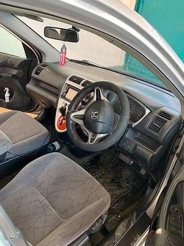 бар авто: Honda Civic: 2001 г., 1.5 л, Автомат, Бензин, Хетчбек — 6