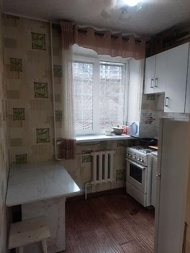 квартиры хрущевка: 1 комната, 30 м², Хрущевка, 1 этаж, Косметический ремонт — 4