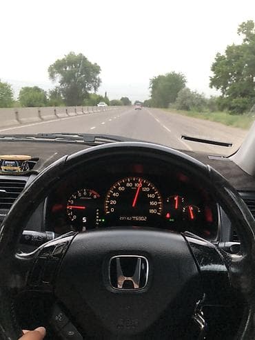 raf4 2020: Honda Accord: 2004 г., 2 л, Типтроник, Бензин, Седан — 7