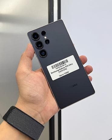 Samsung Galaxy S25 Ultra, Б/у, 512 ГБ, цвет - Черный, В рассрочку, 1 SIM, eSIM