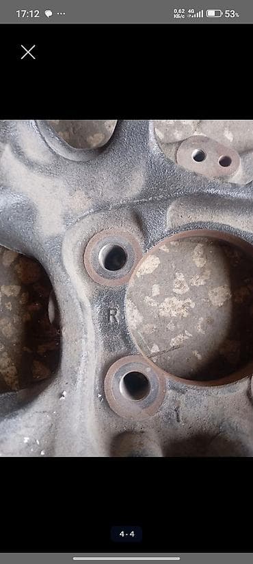 corolla s: Кронштейн/кулак задней подвески (поворотный кулак) правый. - — 2