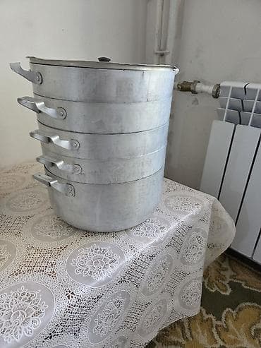 белые пакеты: Мантышница (пароварка) + хрустальная креманка Мантышница: - Материал — 4
