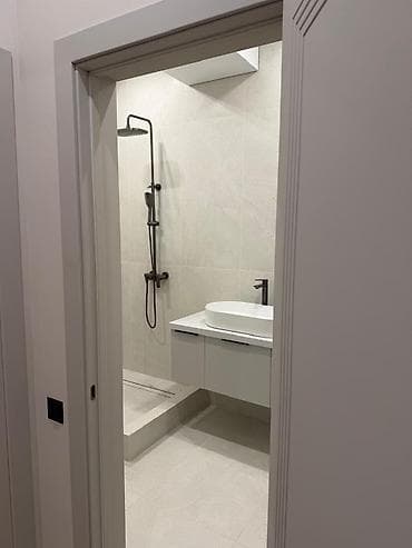 4 комнаты, 160 м², Элитка, 2 этаж, Евроремонт — 1
