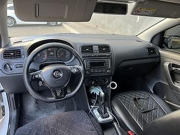 алфа: Volkswagen Polo: 2018 г., 1.6 л, Автомат, Бензин, Седан — 6