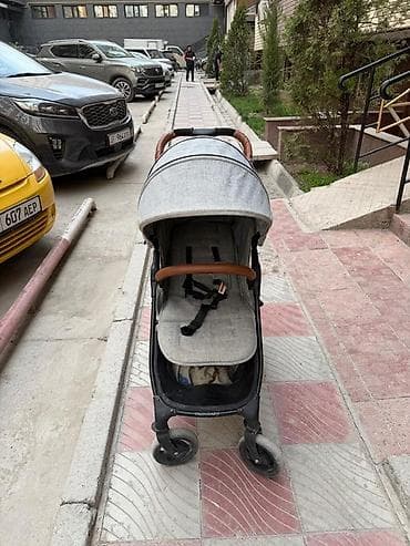 doona x: Детская прогулочная коляска VALCO BABY snap trend серого цвета — 6