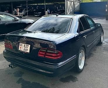 2000: Mercedes-Benz E-Class: 2000 г., 4.3 л, Автомат, Бензин, Седан — 2
