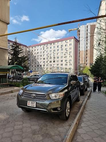 prius v: Toyota Highlander: 2008 г., 3.3 л, Автомат, Гибрид, Кроссовер — 1