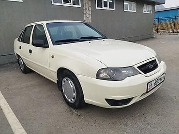Daewoo: Daewoo Nexia: 2010 г., 1.5 л, Механика, Бензин, Седан — 2