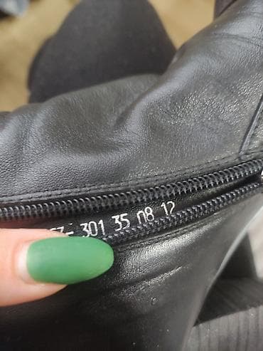 Сапоги: Ботинки, 35.5, 36, Б/у, цвет - Черный, Самовывоз — 5