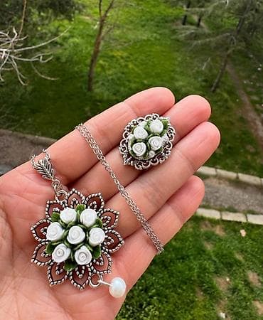 pink passion набор: Новинка Комплекты: подвеска на цепочке, серьги, браслет; в некоторых — 7