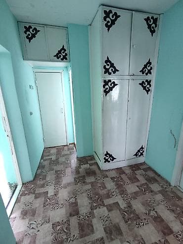 серые ботинки: 3 комнаты, 153 м², Индивидуалка, 4 этаж, Старый ремонт — 3