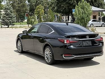 Транспорт: Lexus ES: 2020 г., Автомат, Гибрид — 5