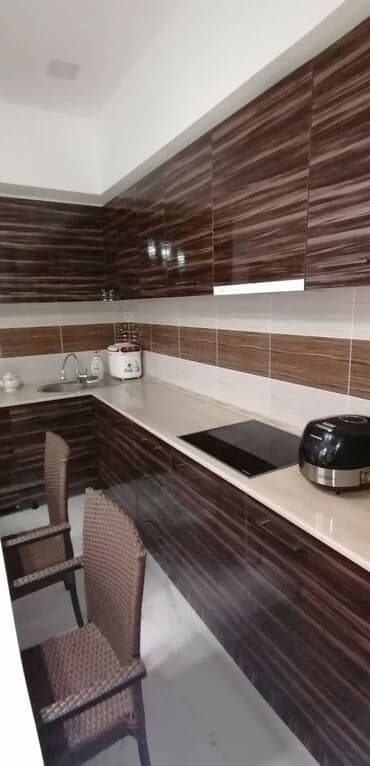 купить коттедж на иссык куле чок тал: Коттедж, Париж ЦО Париж, Чок-Тал, Детская площадка, Парковка, стоянка, Охраняемая территория — 17