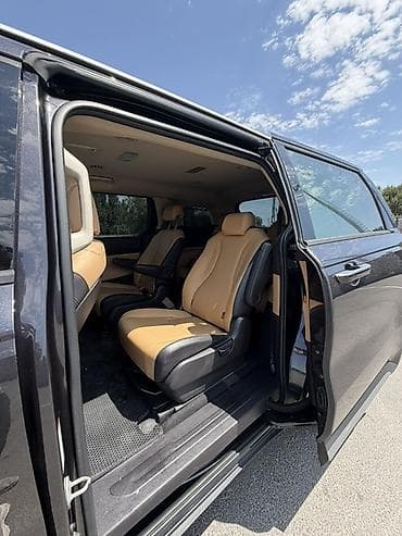 Kia Carnival: 2021 г., 2.2 л, Автомат, Дизель, Минивэн — 5