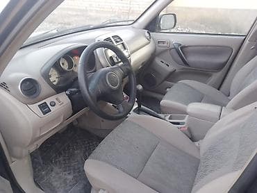 оав 4: Toyota RAV4: 2001 г., 2 л, Автомат, Бензин, Кроссовер — 6