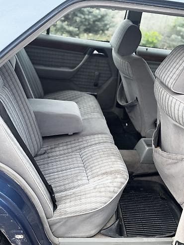 bwv e34: Mercedes-Benz W124: 1988 г., Ручные, Седан — 1