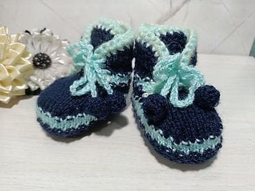 Вещи в роддом: Вязаные пинетки для ваших деток 💜💜 
ручная работа — 7