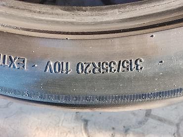 Зимние шины (комплект) На докатку. - Размеры: 275/40 R20 106V и — 2