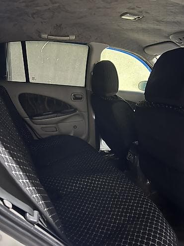 Продажа авто: Nissan Almera: 2000 г., Механика, Хэтчбэк — 5