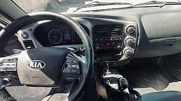 Жеңил жүк ташуучу унаа, Kia, Стандарт, 3 т, Колдонулган — 6