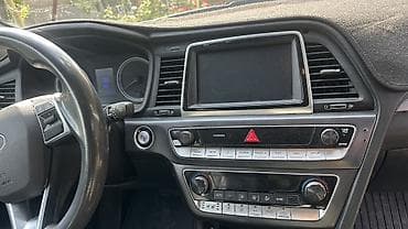 Hyundai Sonata: 2019 г., 2 л, Автомат, Газ, Седан — 9