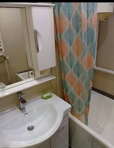 Квартиры: 2 комнаты, 67 м², Кызыл Аскер 3 этаж — 5