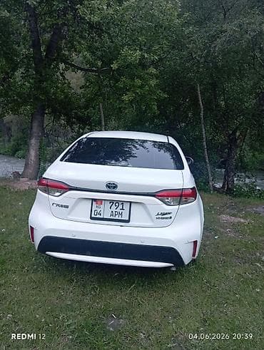 runx alex: Toyota Levin: 2021 г., 1.8 л, Гибрид, Седан — 2