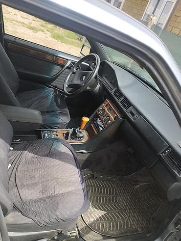 зеркала камри 55: Mercedes-Benz 260: 1989 г., 2.6 л, Механика, Бензин, Седан — 5