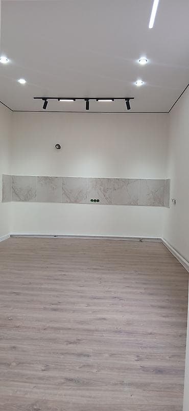 балыкчи гостевой дом: Продаётся частный дом с участком. Описание объекта: - Одноэтажный — 10