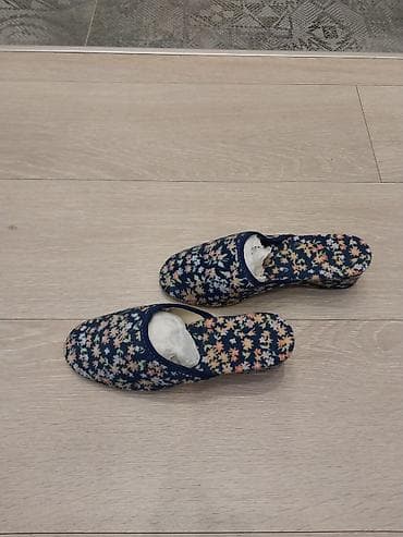 Айымдардын бут кийими: Үй тапичкелери, 35.5, Жаңы, түсү - Көк, Өзү алып кетүү — 4