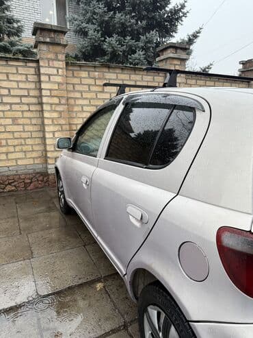 купить питбайк в бишкеке: Toyota Vitz: 2001 г., 1 л, Автомат, Бензиновая — 4